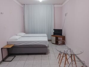 Quarto mobiliado